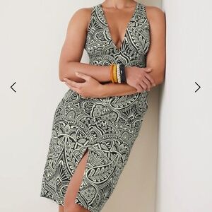 Venus Black + Cream Linen Deep V Midi Dress (Size 12)